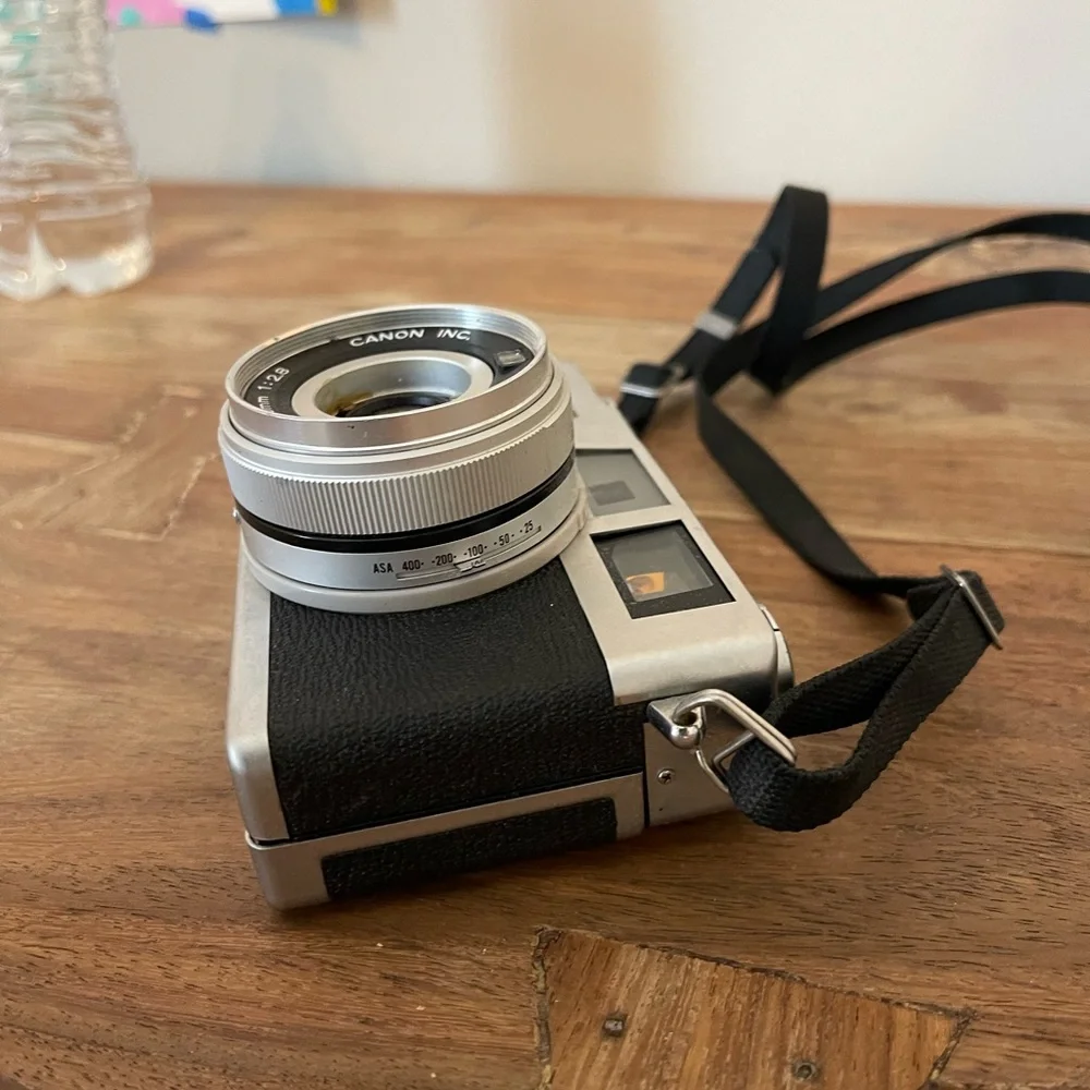 Vintage CANON : Canonet 28 Film Camera with Lens